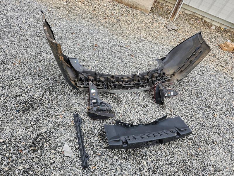 Фото 13 - FORD EXPLORER