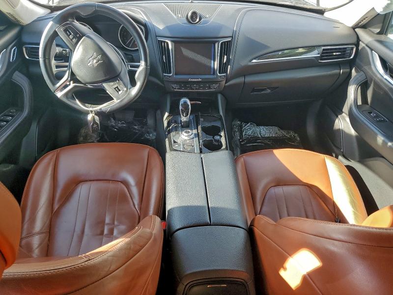 Фото 8 - MASERATI ALL MODELS