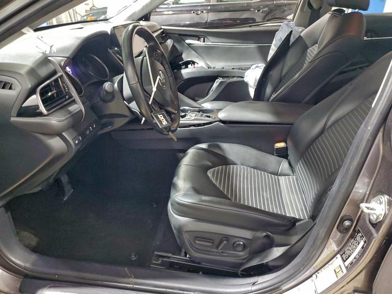 Фото 7 - TOYOTA CAMRY