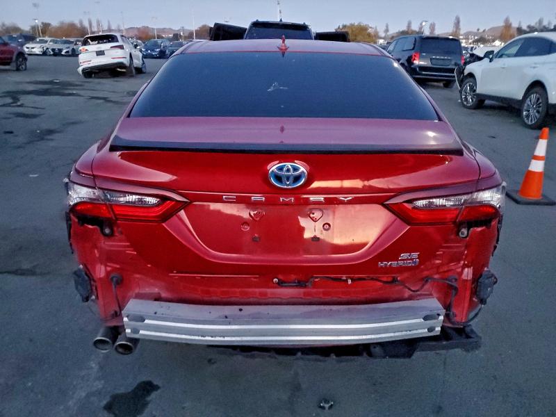 Фото 6 - TOYOTA CAMRY