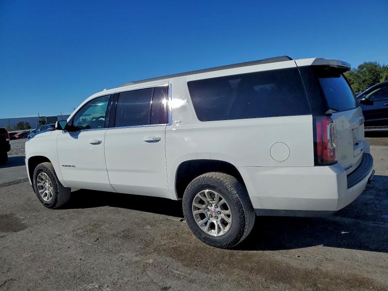 Фото 2 - GMC YUKON