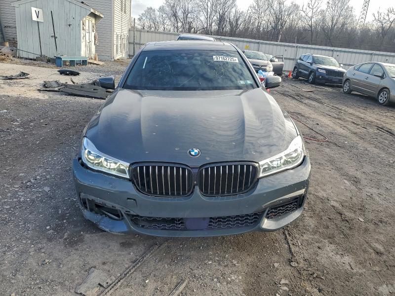 Фото 5 - BMW 7 SERIES