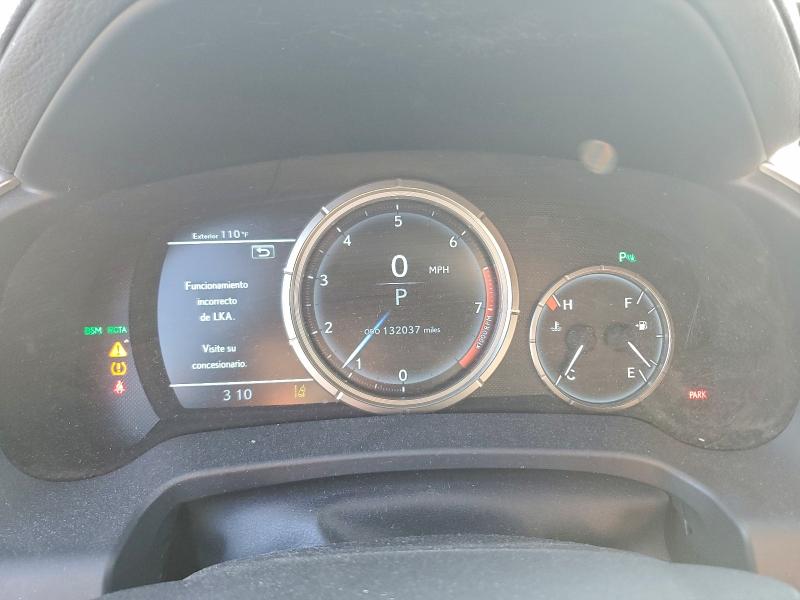 Фото 9 - LEXUS RX350