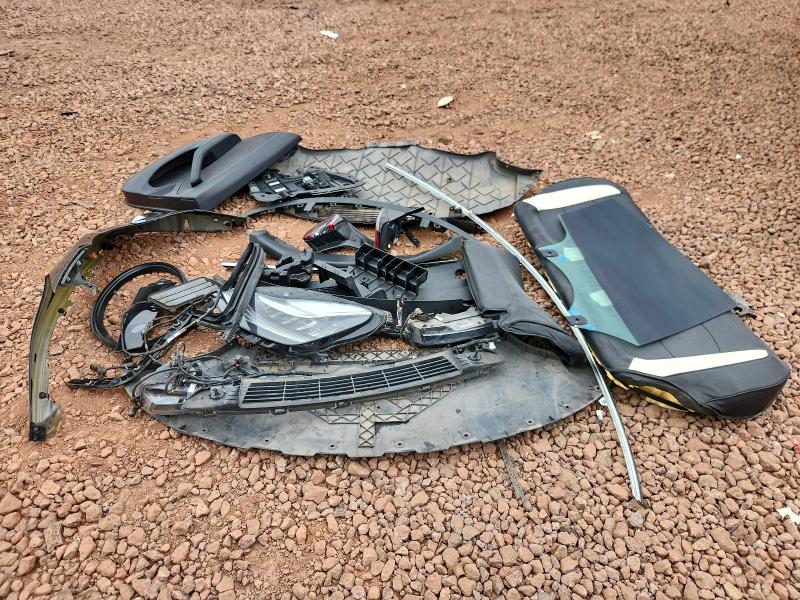 Фото 12 - TESLA MODEL 3