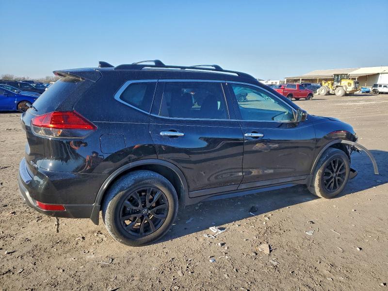 Фото 3 - NISSAN ROGUE