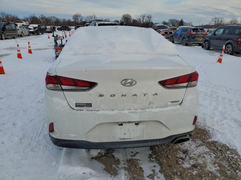 Фото 6 - HYUNDAI SONATA