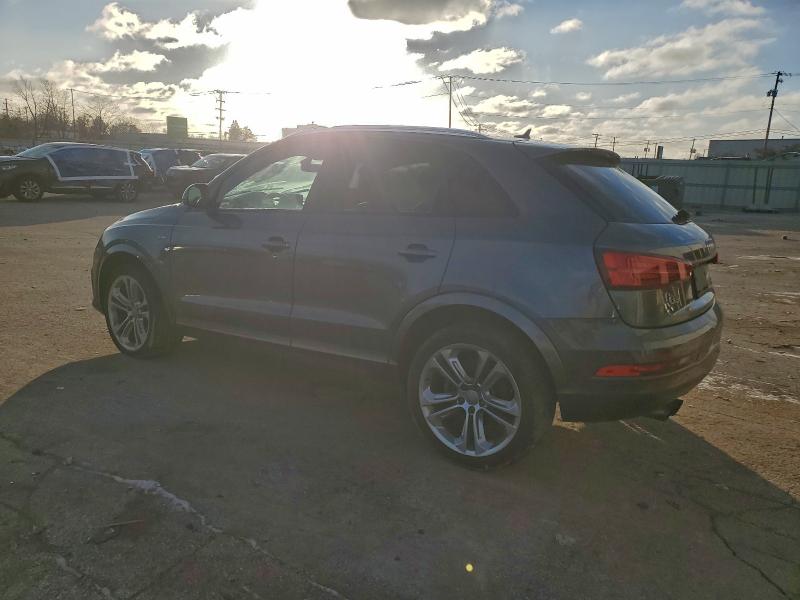 Фото 2 - AUDI Q3