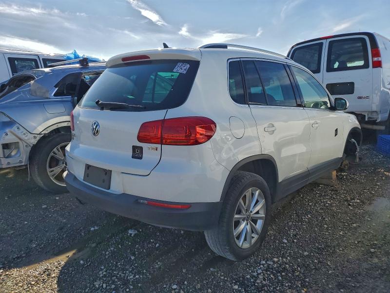 Фото 3 - VOLKSWAGEN TIGUAN