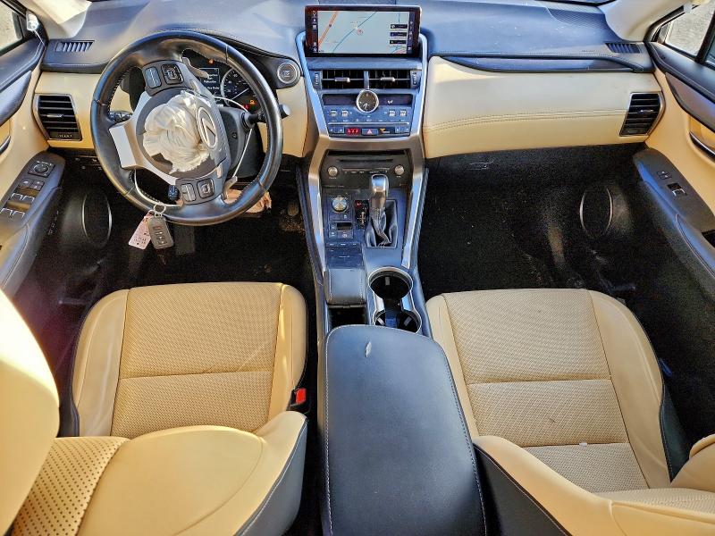 Фото 8 - LEXUS NX