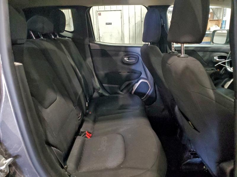 Фото 11 - JEEP RENEGADE