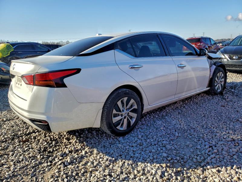 Фото 3 - NISSAN ALTIMA