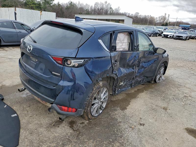 Фото 3 - MAZDA CX-5