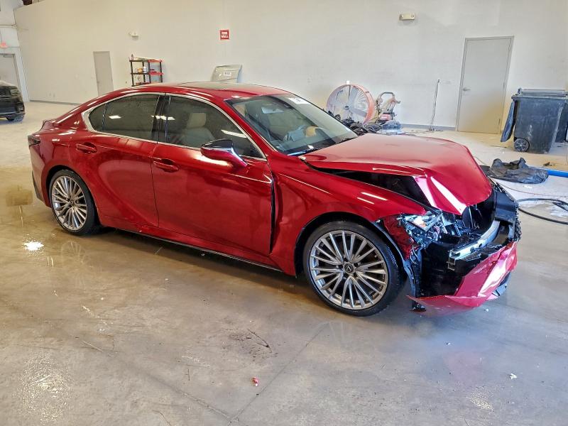 Фото 4 - LEXUS IS