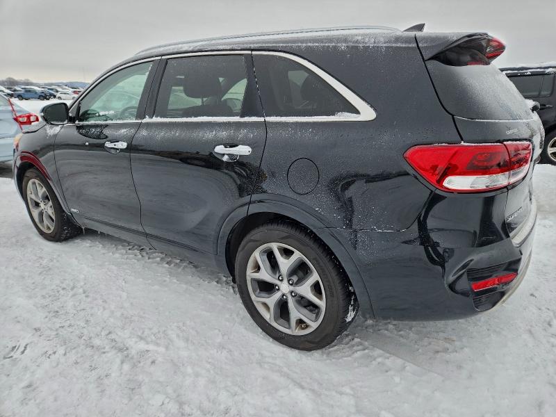 Фото 2 - KIA SORENTO