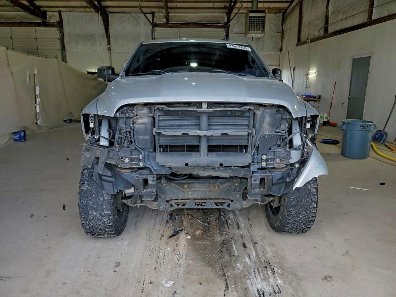 RAM 1500 2016 VIN 3C6RR7LT4GG207581