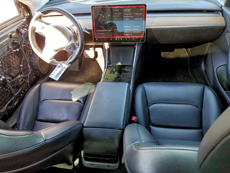 Фото 8 - TESLA MODEL 3