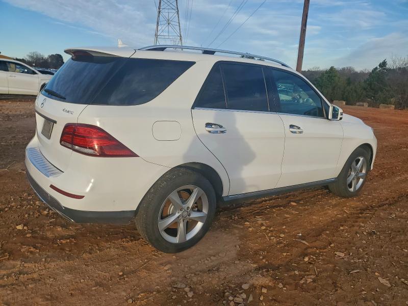 Фото 3 - MERCEDES-BENZ GLE-CLASS