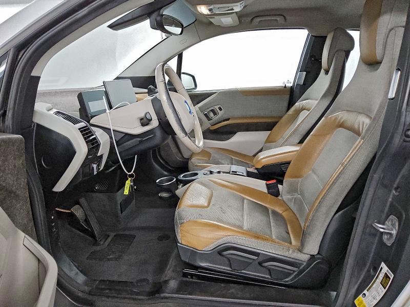 Фото 7 - BMW I SERIES