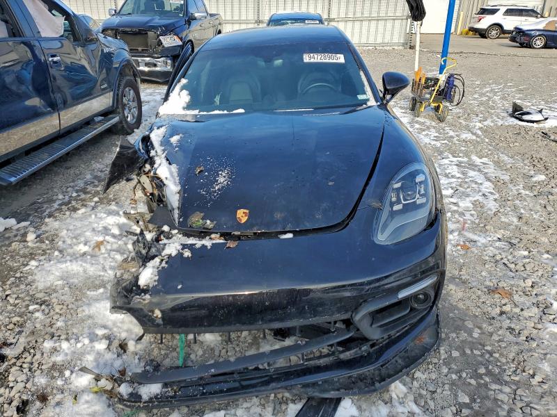 Фото 5 - PORSCHE PANAMERA