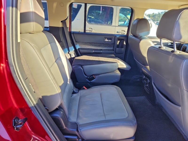 Фото 11 - FORD FLEX