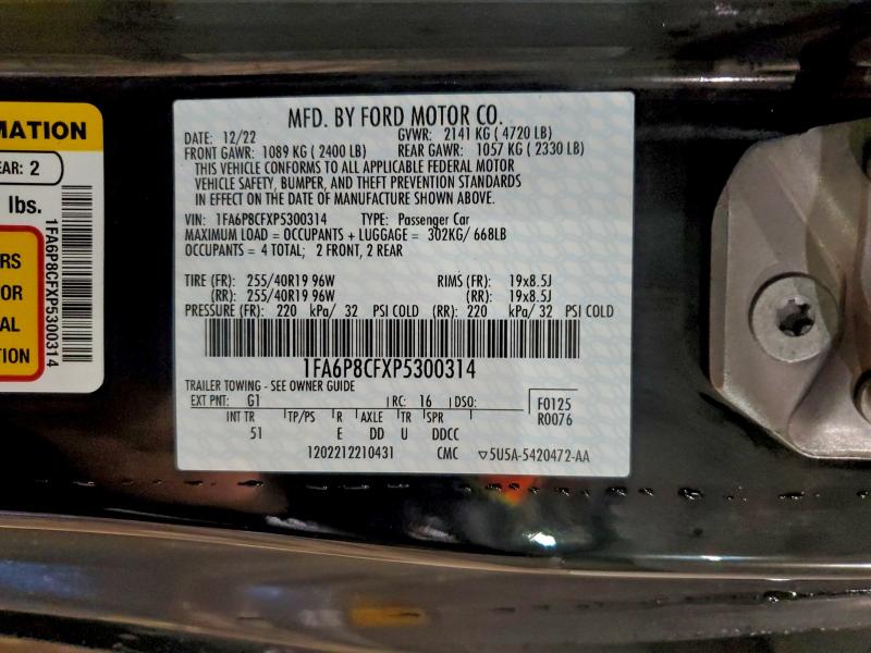 Фото 12 - FORD MUSTANG