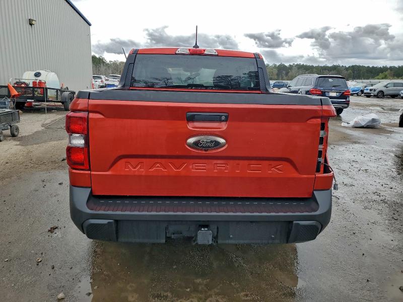 Фото 6 - FORD MAVERICK