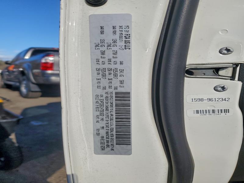 Фото 13 - DODGE JOURNEY