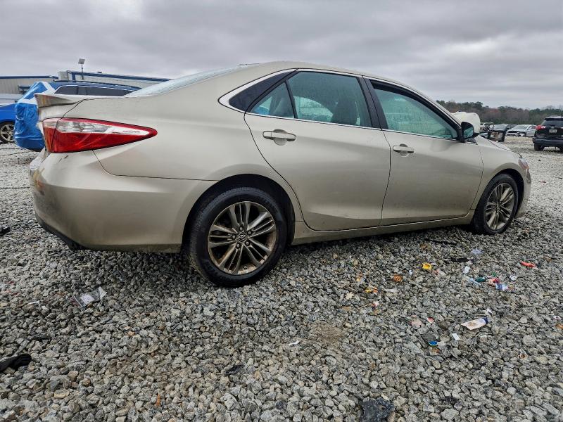 Фото 3 - TOYOTA CAMRY