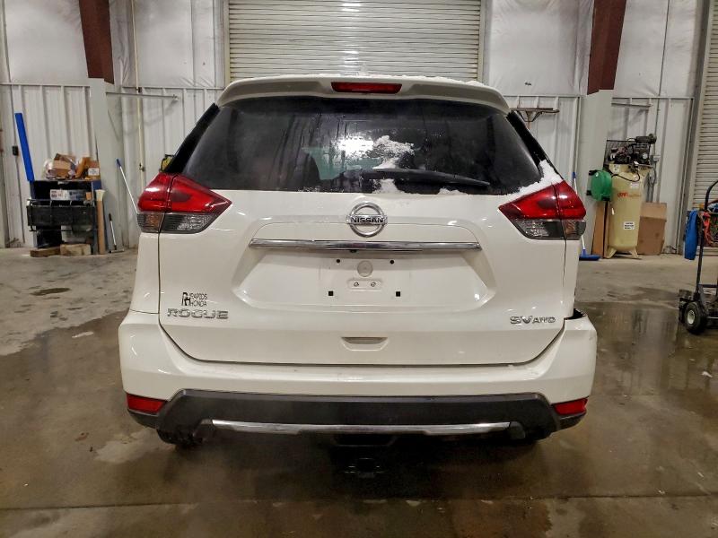 Фото 6 - NISSAN ROGUE