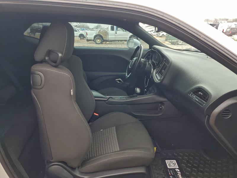 Фото 10 - DODGE CHALLENGER