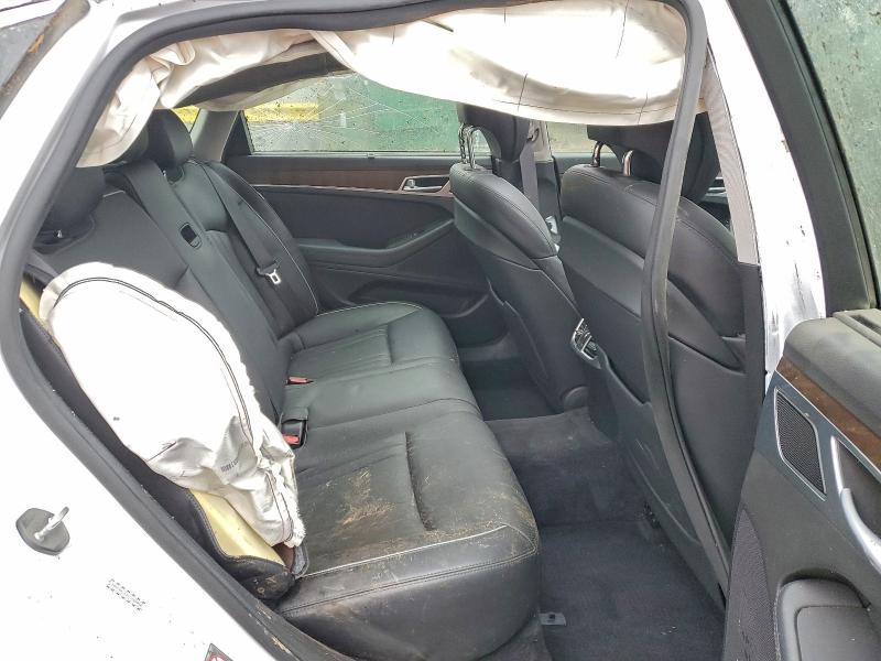 Фото 10 - HYUNDAI GENESIS