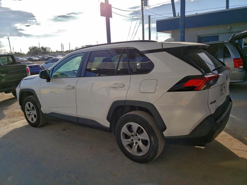 Фото 2 - TOYOTA RAV4