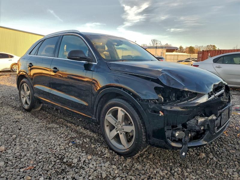 Фото 4 - AUDI Q3