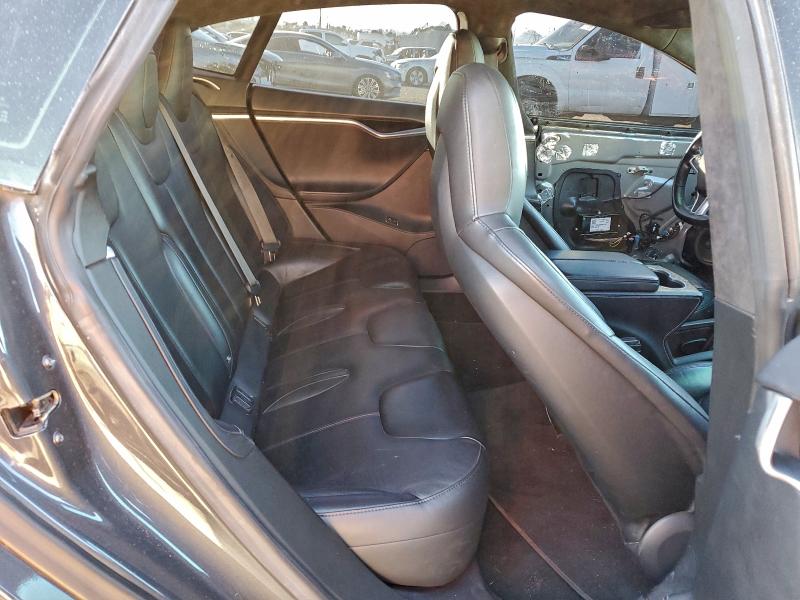 Фото 10 - TESLA MODEL S