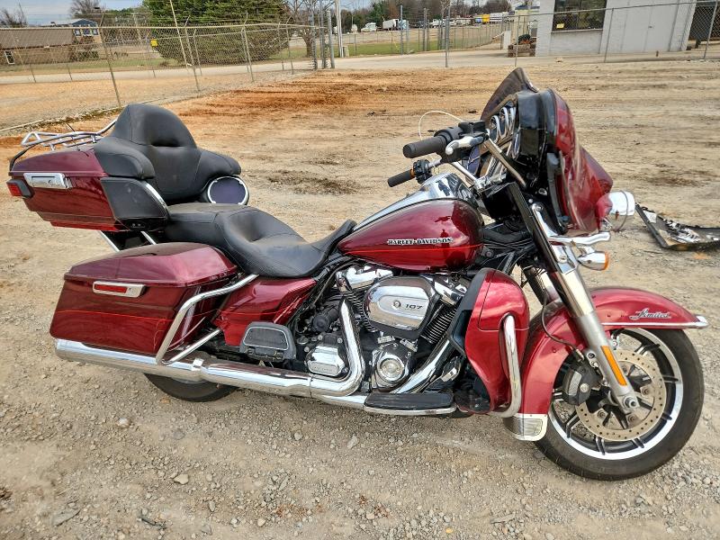 HARLEY-DAVIDSON FL 2017