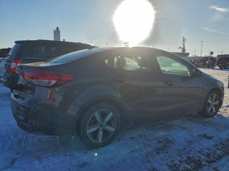 Фото 3 - KIA FORTE