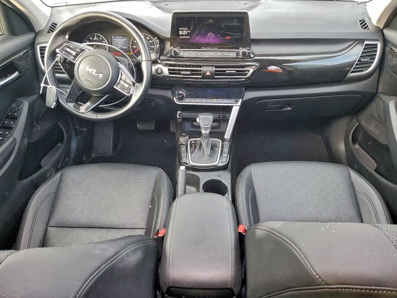 Фото 8 - KIA SELTOS