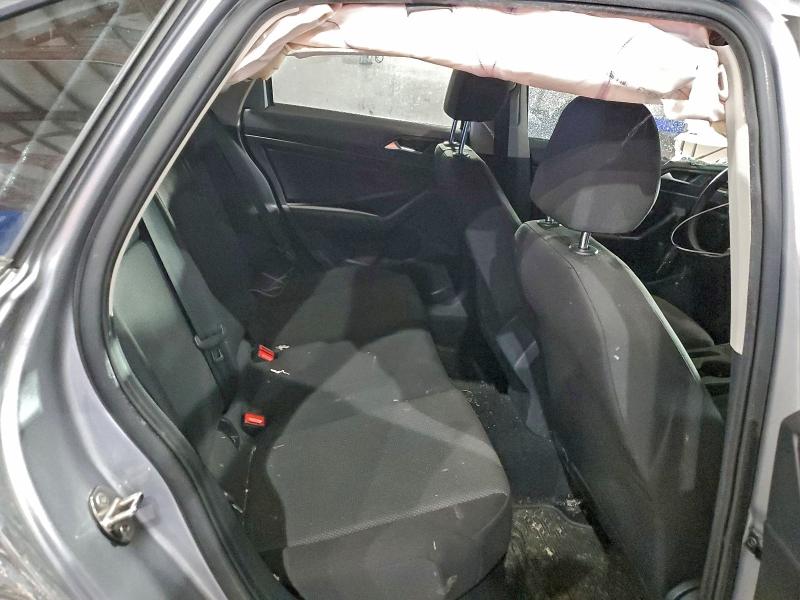 Фото 10 - VOLKSWAGEN JETTA