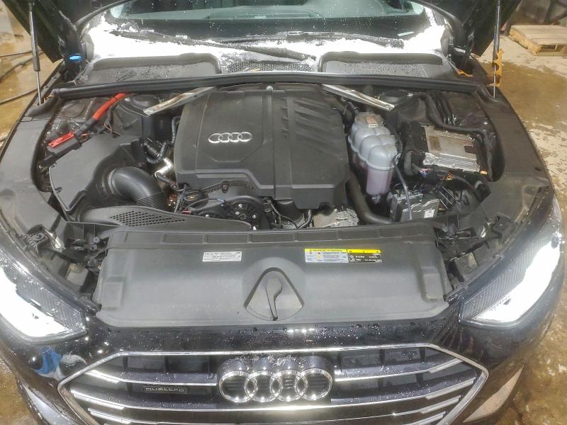 Фото 11 - AUDI A4