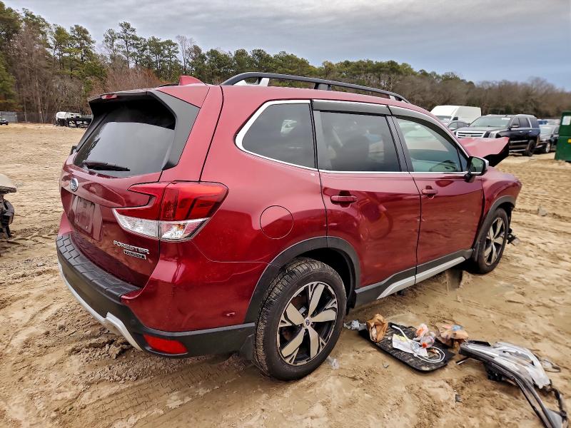 Фото 3 - SUBARU FORESTER