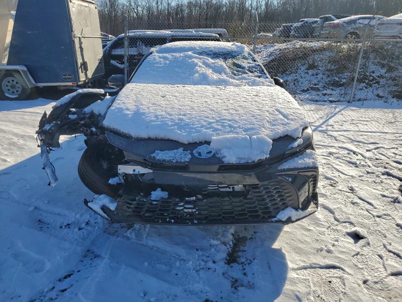 Фото 5 - TOYOTA CAMRY