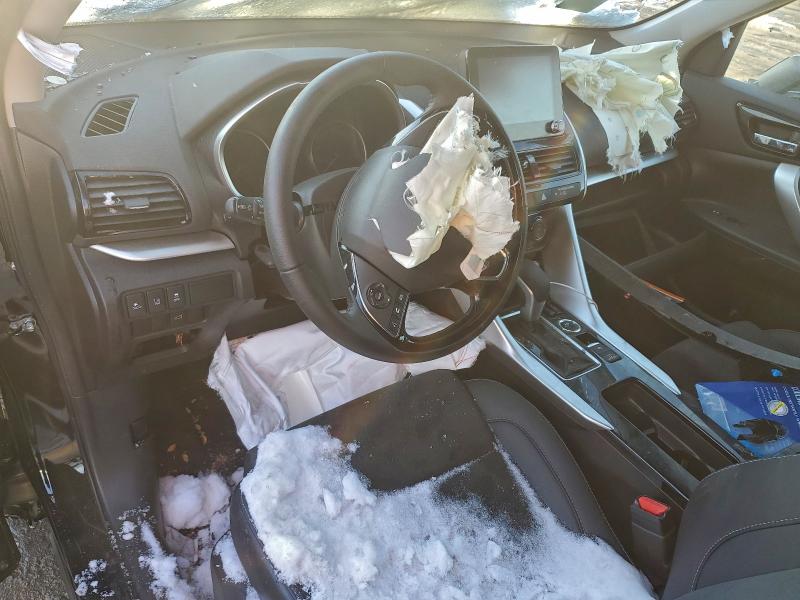 Фото 8 - MITSUBISHI ECLIPSE