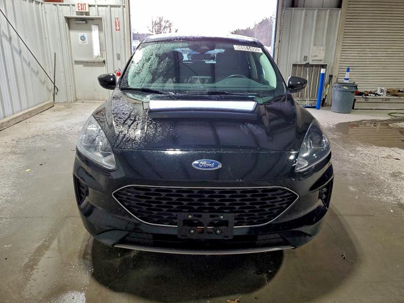 Фото 5 - FORD ESCAPE