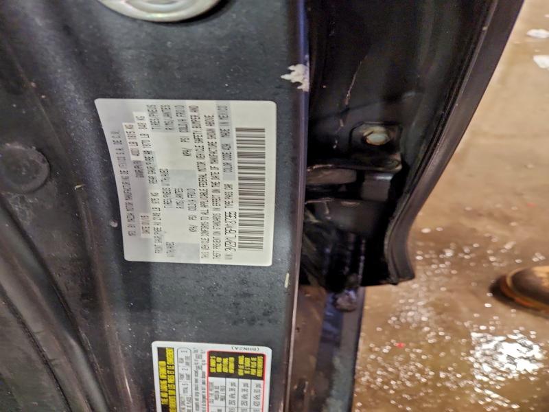 Фото 12 - MAZDA 3