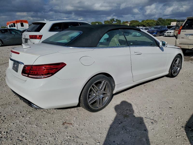 Фото 3 - MERCEDES-BENZ E-CLASS