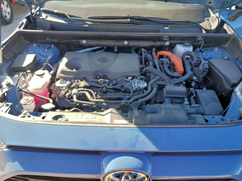 Фото 11 - TOYOTA RAV4