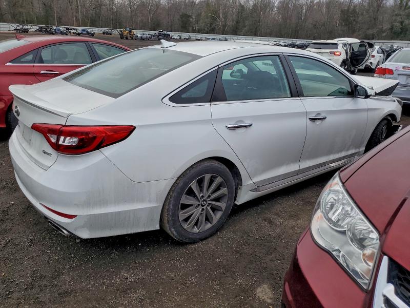 Фото 3 - HYUNDAI SONATA