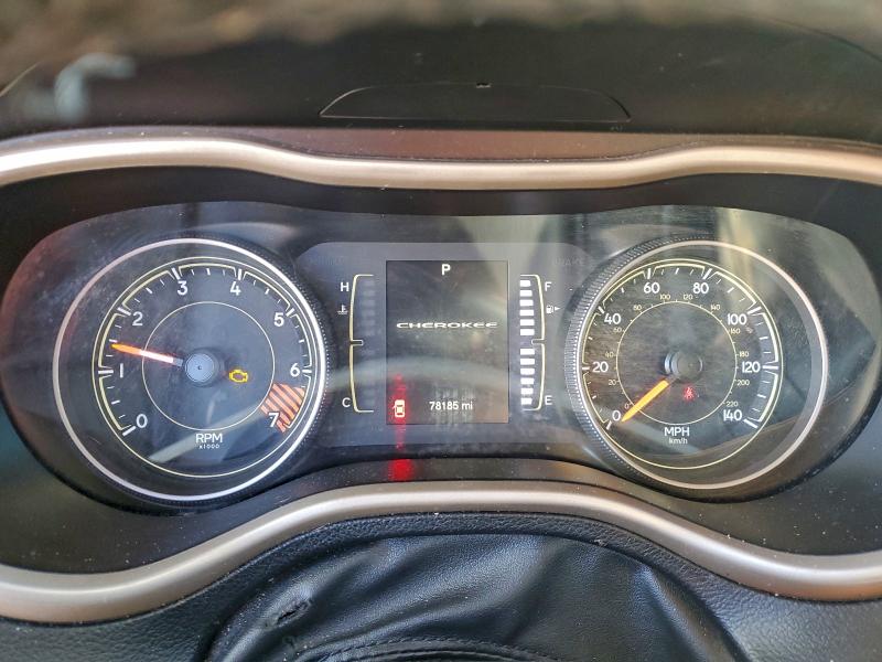 Фото 9 - JEEP GRAND CHER