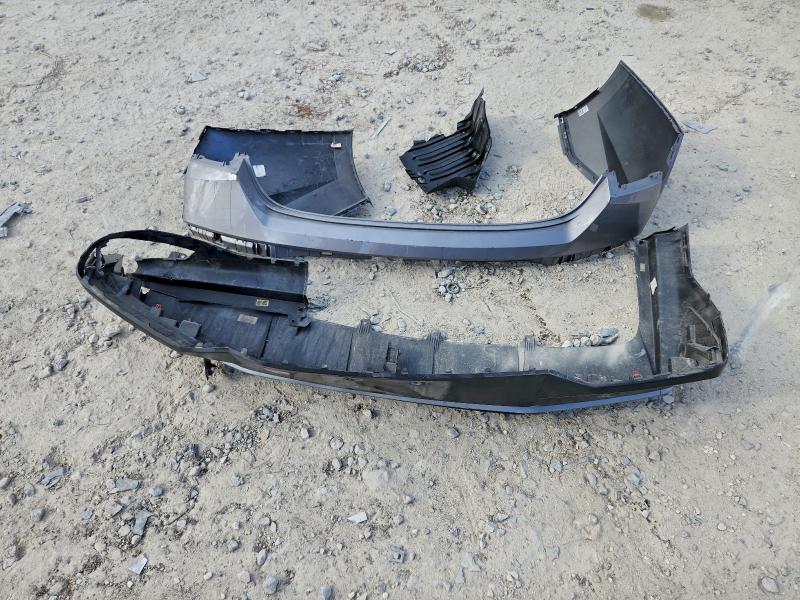 Фото 12 - HYUNDAI ELANTRA