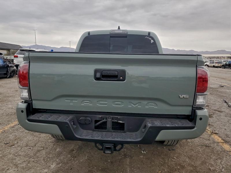 Фото 6 - TOYOTA TACOMA